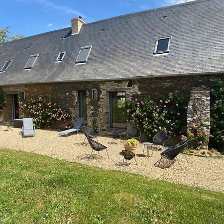 Bed and Breakfast La Mouliniere, Jolie Longere Du Xviie La Jaille-Yvon Exterior foto